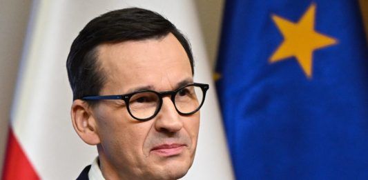 Mateusz Morawieckit bízták meg kormányalakítással Lengyelországban