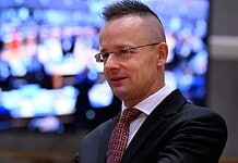 Reagált Szijjártó Péter a halálos fenyegetésre