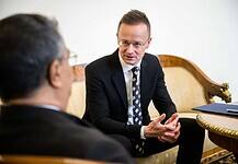 Szijjártó: az európai katonák Ukrajnába küldése ellentétes a NATO-döntésekkel