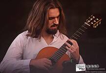 Magyarországon képzelem el a jövőm – beszélgetés Zrínyi Olivérrel, a Diaszpóra Felsőoktatási Ösztöndíjprogram pécsi diákjával