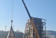 Helyére került a bözödújfalusi templom toronysisakja