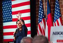 Nikki Haley visszalépett