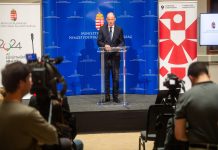 Egyre többen választják a magyar iskolákat a határon túl