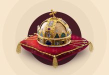 A magyar korona másolatát állítják ki a nagyszombati múzeumban