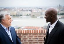 Evander Holyfield Orbán Viktor társaságában tűnt fel