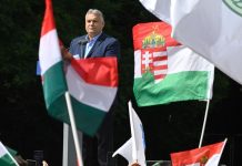 Amerikától Oroszországig Orbán Viktor szavait idézik