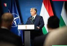 Orbán Viktor átvette a soros EU-elnökséget