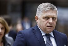 Töltényt küldtek egy levélben Ficónak