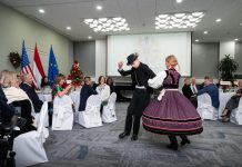 A népi hagyományőrzés újragondolása – interjú De Cheke Qualls Annával, a Hungarian Folklife Association egyik alapító tagjával