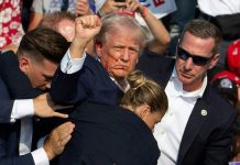 Dunald Trump visszatér a merénylet helyszínére