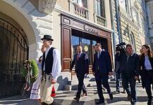 Gulyás Gergely Székelyudvarhelyen koszorúzott