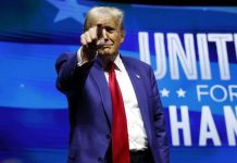 Trump: Olyanok vagyunk, mint a világ szemétdombja