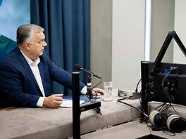 Orbán Viktor: Az emberek nagy többsége békepárti