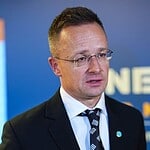 Hungary FM: Good News for Pro-Peace Majority
