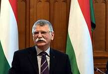 Kövér: a nemzeti identitás joga is legyen egyetemes