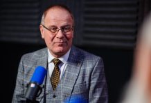 Navracsics: Zala példát mutat