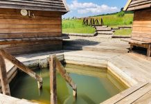 Népi fürdőket újítanak fel Csíkkozmáson és Tusnádon