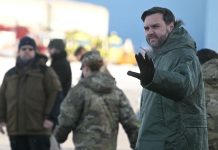 J. D. Vance Grönlandra utazott