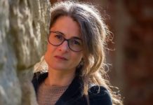 László Noémi kapja a KAF-díjat