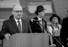 Elhunyt Tiffán Zsolt borász