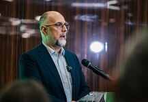 Kelemen: Az a tét, hogy az AUR ne kerüljön pár hónapon belül kormányra