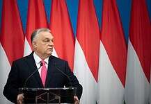 Orbán Viktor: Van pápánk! Van remény!