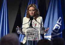 Ferencz Orsolya: Történelmet írunk!