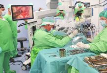 Magyar kisfiú kapta a világ első okos cochleáris implantátumát