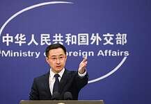 Kína: az iráni atomprogram ügyét csak diplomáciai úton lehet rendezni