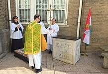 „Jézus Krisztus az igazi sarokkő, akire életünket építeni kell.”