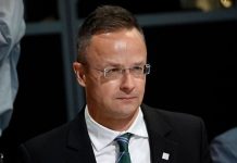 Szijjártó: Az amerikaiak nem adták fel a békecsúcsot