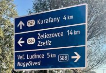 Folytatódik a kétnyelvű táblák kihelyezése Felvidéken