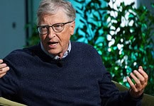Bill Gates stratégiát vált
