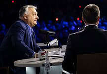 Orbán: Fenntartjuk Európa legolcsóbb rezsiköltségét