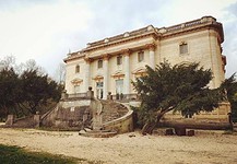 Eladó a kápolnási kastély