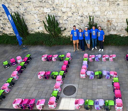 Az adományozók már használhatják a telefonterminált