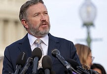 Kiléptetnék az Egyesült Államokat a NATO-ból