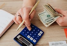 Miért nehéz félretenni – és hogyan lehet mégis?