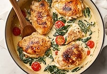 Spenótos serpenyős csirke