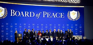 Megalakult a Béketanács