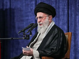 Nem hivatalos: Megölték Irán vezetőjét, Teherán cáfol