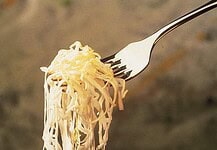 Hungarikum lett a tepertős pogácsa és a vecsési savanyú káposzta