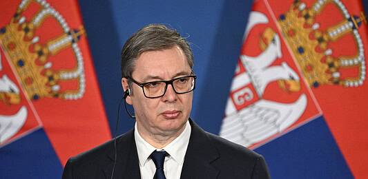 Vucsics: Szerbia semleges marad