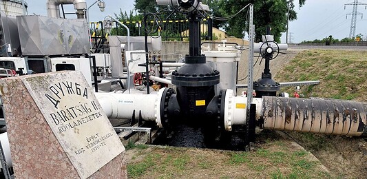 Fico: Az EU kifizetné a Barátság kőolajvezeték „javítását”