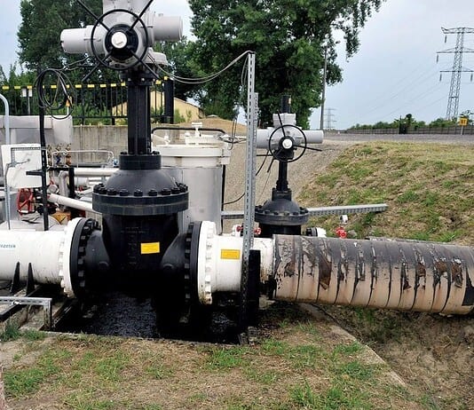 Fico: Az EU kifizetné a Barátság kőolajvezeték „javítását”