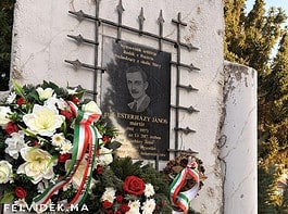 Esterházy ma is mérce a Felvidék számára