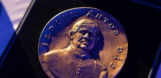 Jedlik-díjátadó, gramofonlemezek digitalizálása (kultmix)