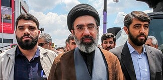 Pénzdíjat tűztek ki Hamenei fejére