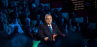 Katonák vonulnak fel a terrorveszély miatt