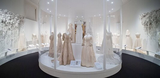 Székelyföldön is bemutatkozik a Magyar menyasszony című utazókiállítás